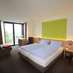 Kiekenstein 3*
