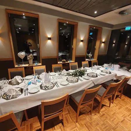 Kiekenstein فندق 3*