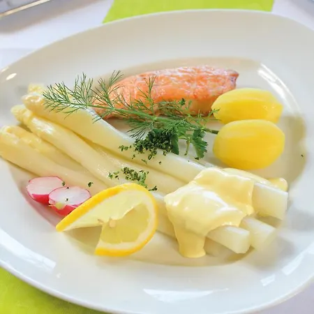 Kiekenstein فندق 3*