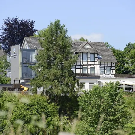 Kiekenstein 3* Stahle